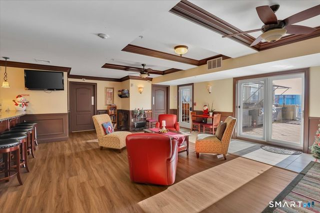 461 Bank Street 606, New London, CT 06320