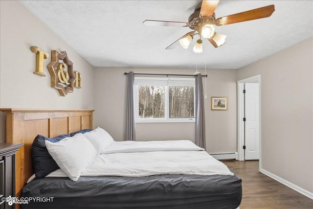 9621 Nizki Circle, Eagle River, AK 99577