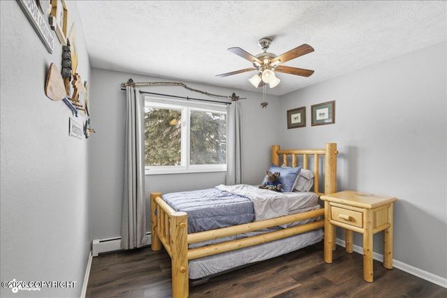 9621 Nizki Circle, Eagle River, AK 99577