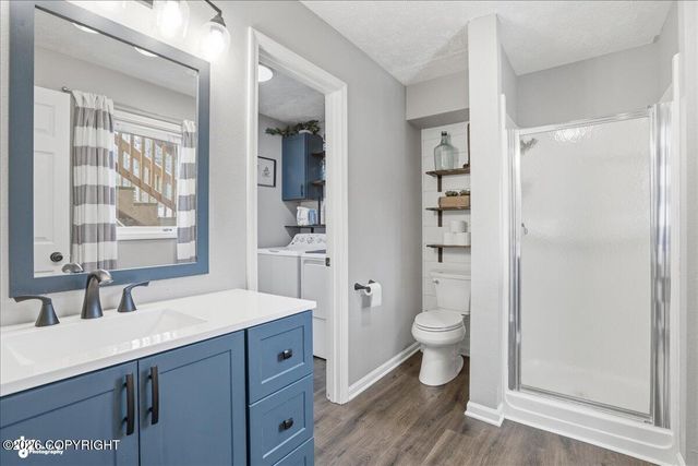 9621 Nizki Circle, Eagle River, AK 99577