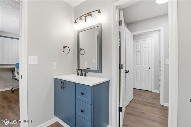 9621 Nizki Circle, Eagle River, AK 99577