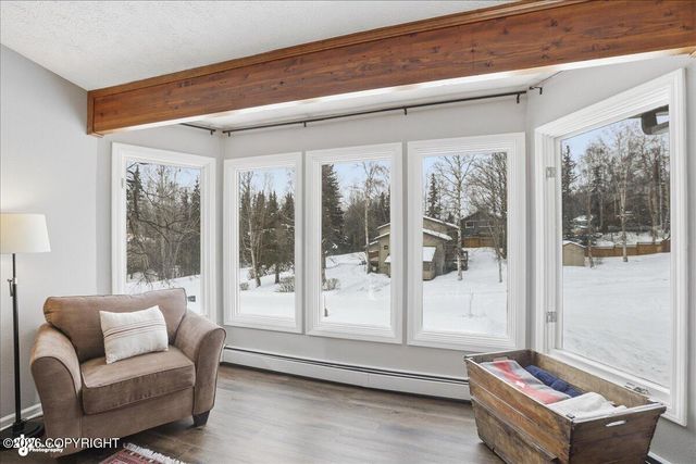 9621 Nizki Circle, Eagle River, AK 99577