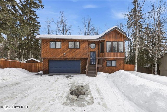 9621 Nizki Circle, Eagle River, AK 99577