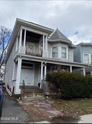 865 Madison Avenue, Albany, NY 12208