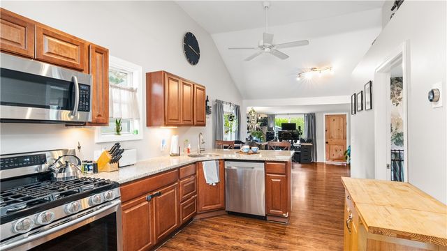 21 Darton Street, Coventry, RI 02816