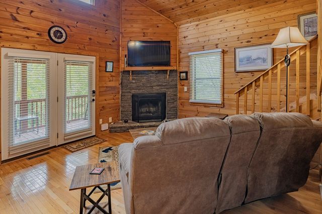 315 Hidden Branch Drive, Young Harris, GA 30582