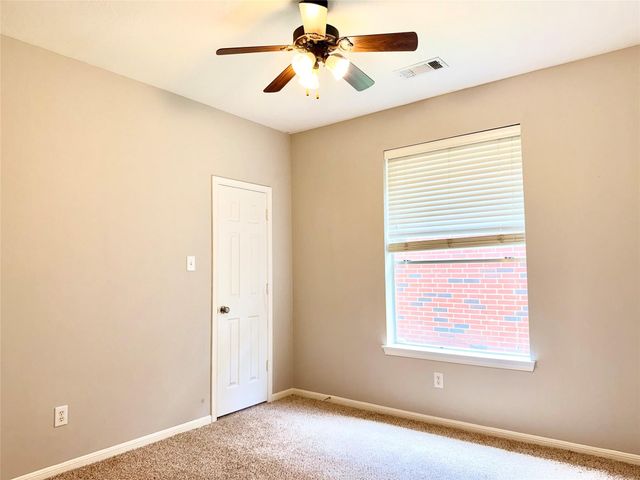 12110 Shadowpoint Drive, Houston, TX 77082