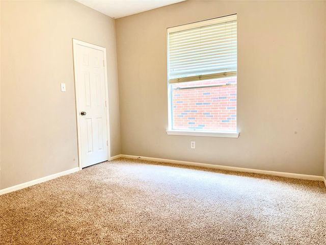 12110 Shadowpoint Drive, Houston, TX 77082