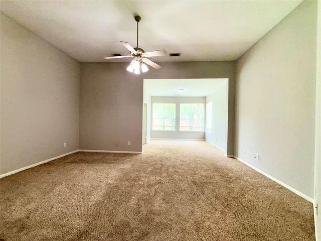 12110 Shadowpoint Drive, Houston, TX 77082