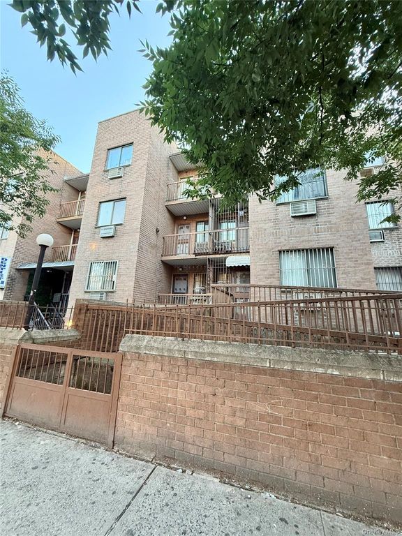 37-30 103rd Street B2, Corona, NY 11368 — photo 4