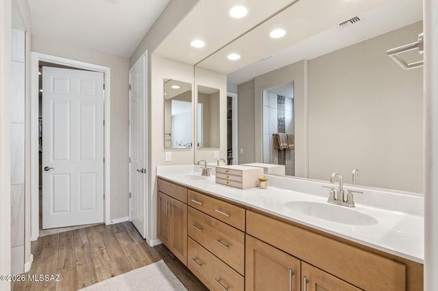 13462 E Joseph Mls Lane, Tucson, AZ 85747