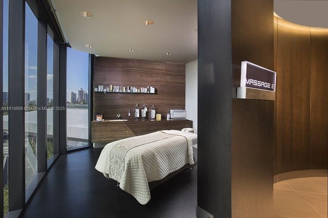 18555 Collins Ave 3505, Sunny Isles Beach, FL 33160