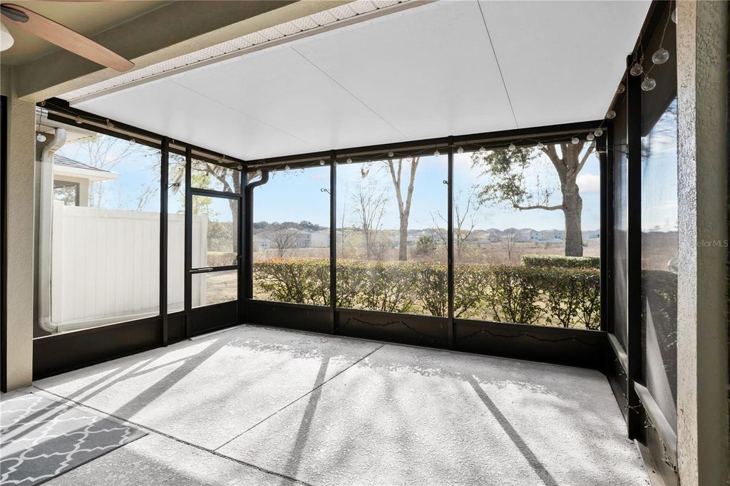 Image 25 of property listing at 24008 SARDINIA DRIVE, Sorrento, FL 32776