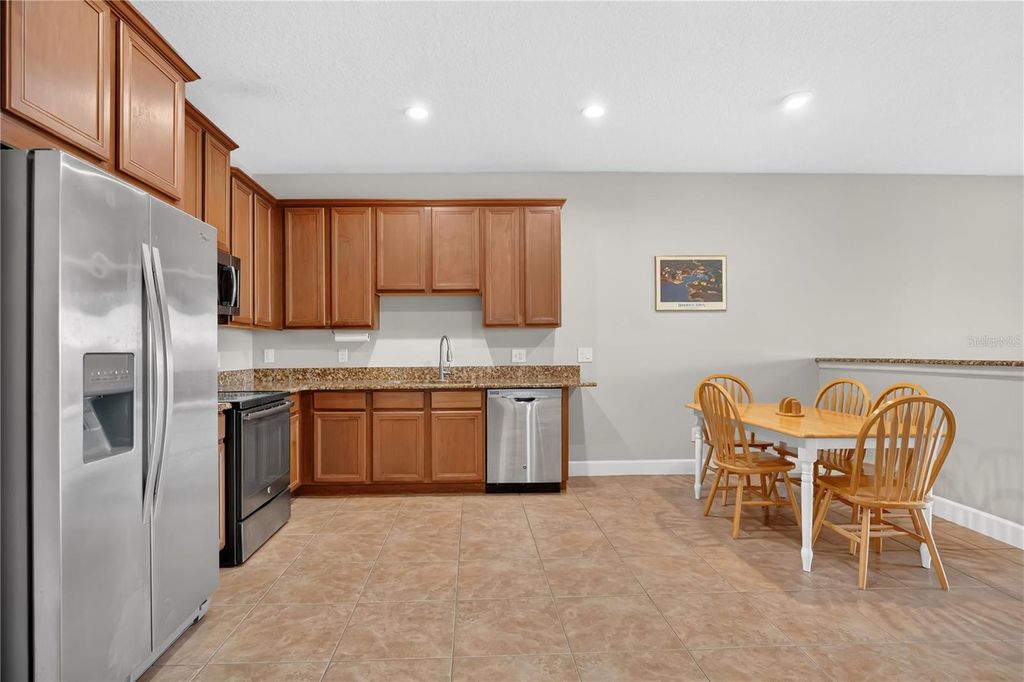 Image 5 of property listing at 24008 SARDINIA DRIVE, Sorrento, FL 32776