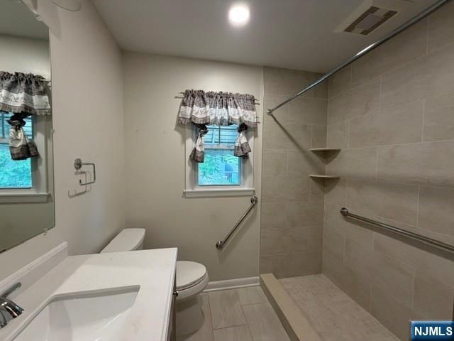 1008 Windsor Road, Teaneck, NJ 07666