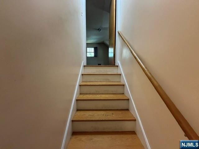 1008 Windsor Road, Teaneck, NJ 07666