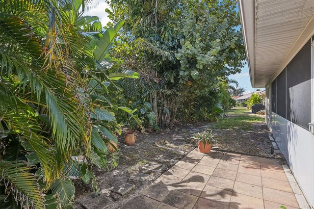 8373 PONDVIEW LANE, Englewood, FL 34224