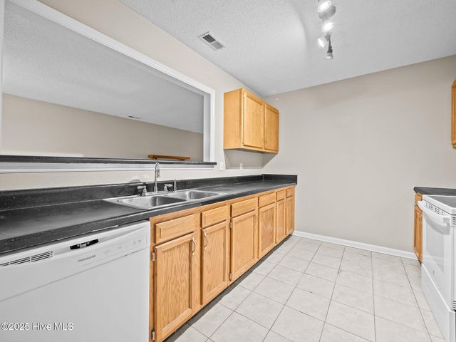 3002 Derby Run Road, Jacksonville, NC 28546