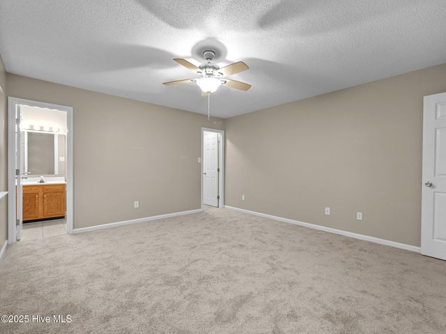 3002 Derby Run Road, Jacksonville, NC 28546