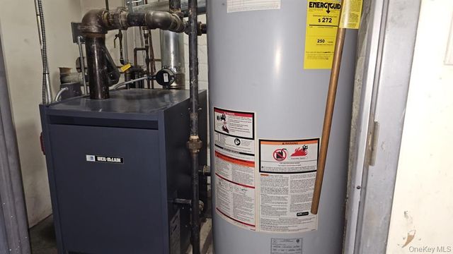 84-15 25th Avenue, New York City, NY 11370