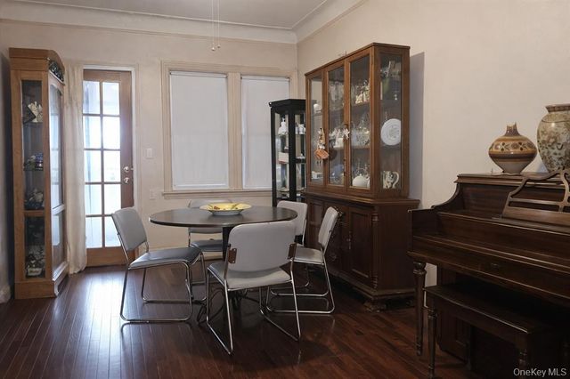 84-15 25th Avenue, New York City, NY 11370