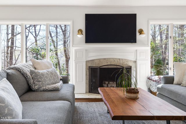 353 Tenney Circle, Chapel Hill, NC 27514