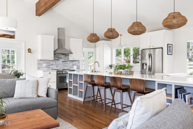 353 Tenney Circle, Chapel Hill, NC 27514