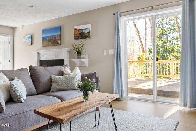 353 Tenney Circle, Chapel Hill, NC 27514