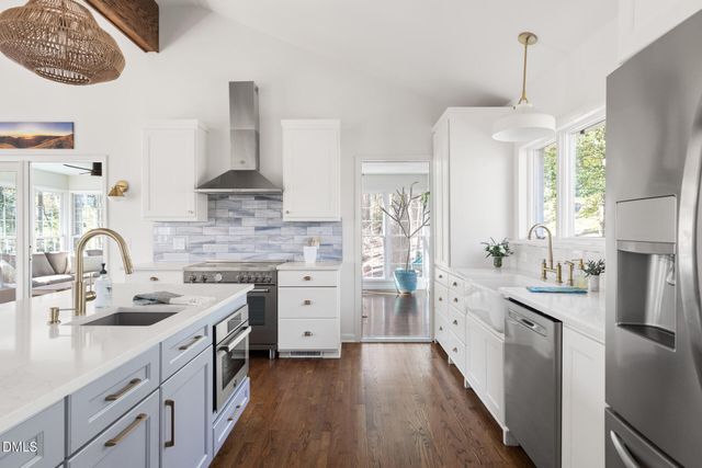 353 Tenney Circle, Chapel Hill, NC 27514