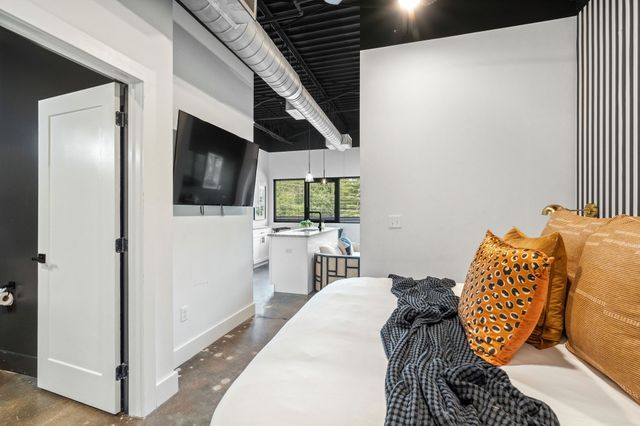 295 Plus Park Blvd Ste 201, Nashville, TN 37217