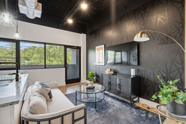 295 Plus Park Blvd Ste 201, Nashville, TN 37217