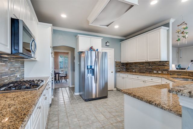 307 Chestnut Cove Circle, Southlake, TX 76092