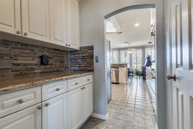 307 Chestnut Cove Circle, Southlake, TX 76092