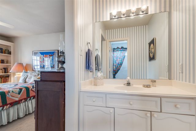 307 Chestnut Cove Circle, Southlake, TX 76092