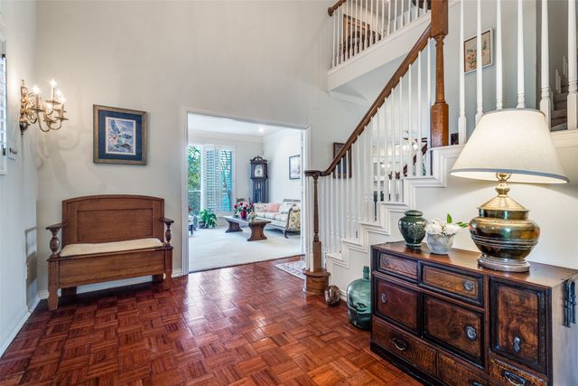 307 Chestnut Cove Circle, Southlake, TX 76092