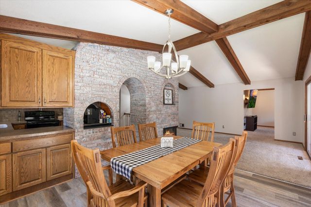 15002 University Avenue NW, Andover, MN 55304