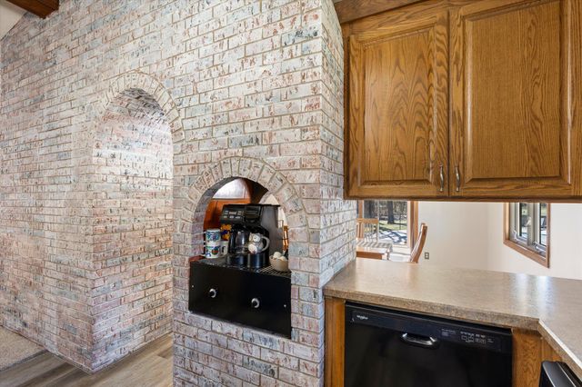 15002 University Avenue NW, Andover, MN 55304