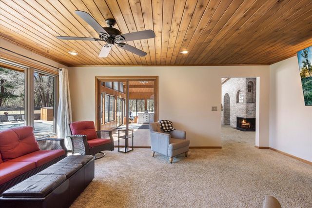 15002 University Avenue NW, Andover, MN 55304