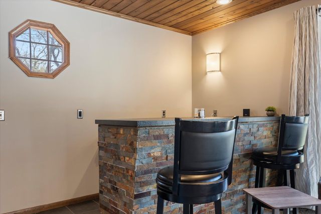 15002 University Avenue NW, Andover, MN 55304