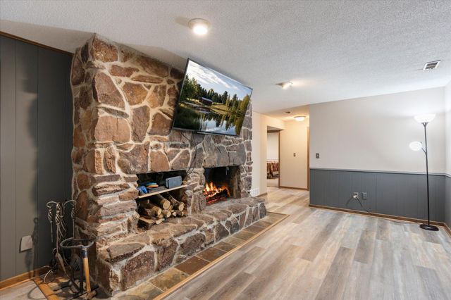 15002 University Avenue NW, Andover, MN 55304