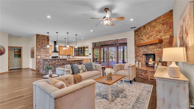 3182 INDIAN RIDGE PLACE, Lakeland, FL 33810