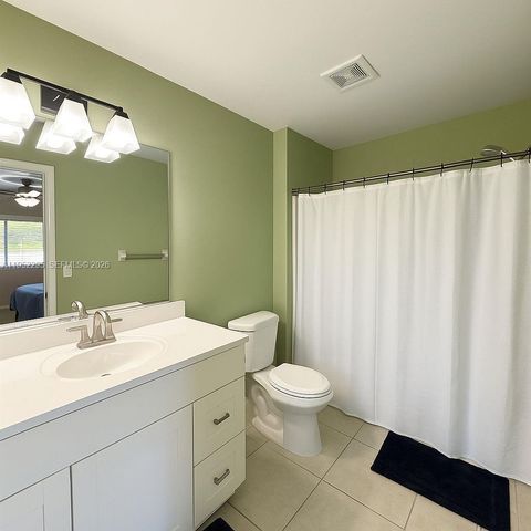 118 NE 9TH CT, Cape Coral, FL 33909