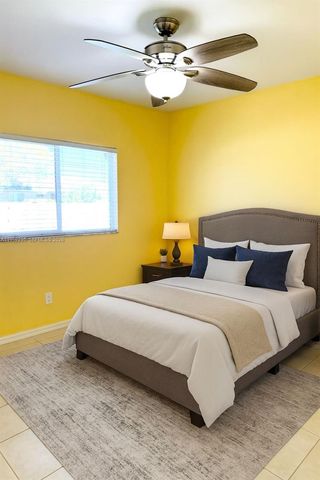 118 NE 9TH CT, Cape Coral, FL 33909