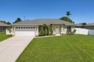 118 NE 9TH CT, Cape Coral, FL 33909
