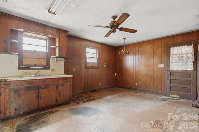 2630 Bluebird Lane, Lenoir, NC 28645