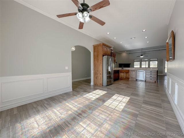 6133 E Engelmann Street, Claremore, OK 74019