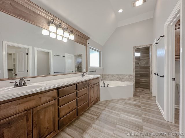 6133 E Engelmann Street, Claremore, OK 74019