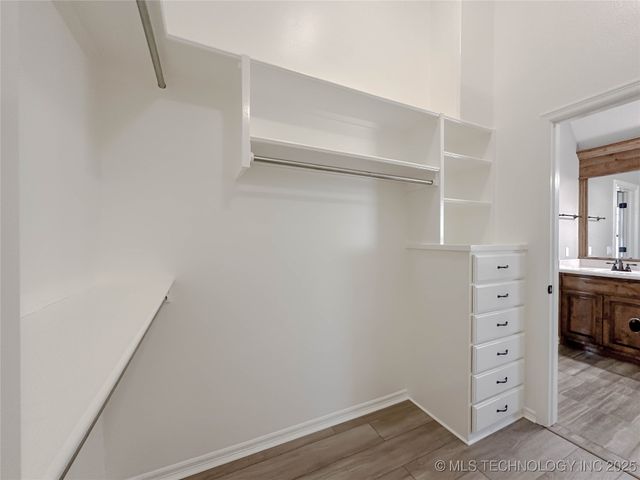 6133 E Engelmann Street, Claremore, OK 74019