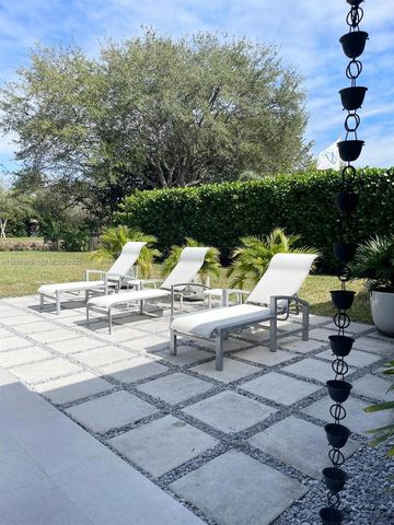 9121 SW 85th St 2, Miami, FL 33173