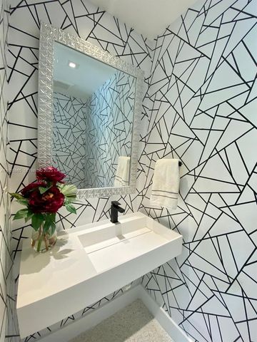 9121 SW 85th St 2, Miami, FL 33173